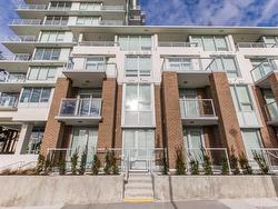 311-15165 Thrift Street  Surrey, BC V4B 0C1