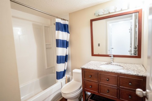 104-2425 Church Street, Abbotsford, BC 