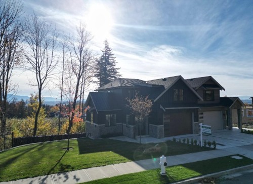 34064 Parr Avenue  Mission, BC V2V 0J5