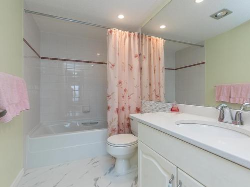 904-3150 Gladwin Road, Abbotsford, BC 