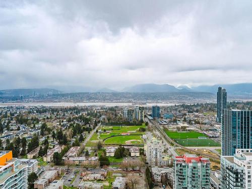 #1208-13350 Central Avenue N, Surrey, BC 