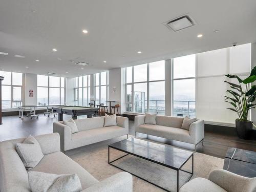 #1208-13350 Central Avenue N, Surrey, BC 