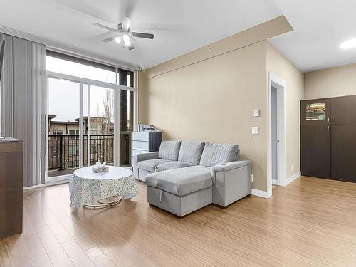 410-33546 Holland Avenue, Abbotsford, BC 