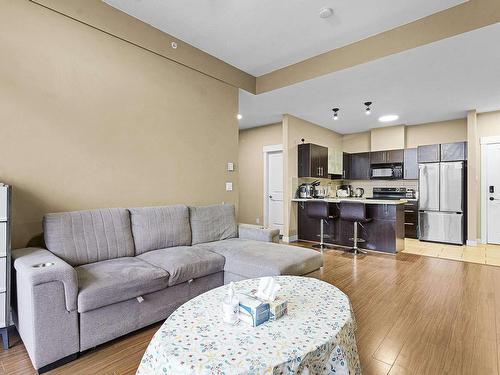 410-33546 Holland Avenue, Abbotsford, BC 