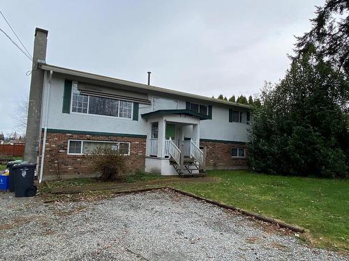 9476 210 Street  Langley, BC V1M 2A7