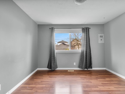 34693 2 Avenue, Abbotsford, BC 