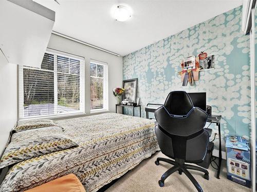 15-13864 Hyland Street, Surrey, BC 