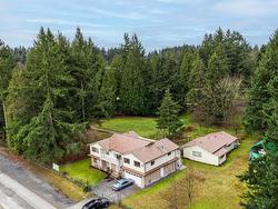 13583 24 Avenue  Surrey, BC V4A 2G6