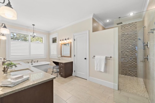 9075 King Street, Langley, BC 