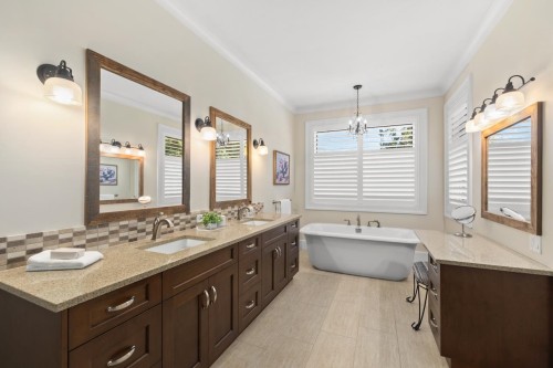 9075 King Street, Langley, BC 