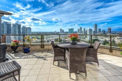 2101-13880 101 Avenue  Surrey, BC V3T 5T1