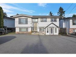 3244 Clearbrook Road  Abbotsford, BC V2T 4N7
