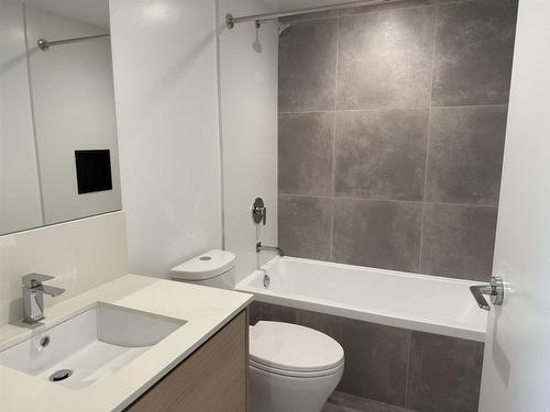 2210-13725 George Junction, Surrey, BC 