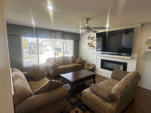 8258 111B Street, Delta, BC 