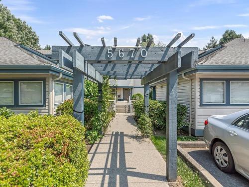 47-5670 208 Street  Langley, BC V3A 8G4