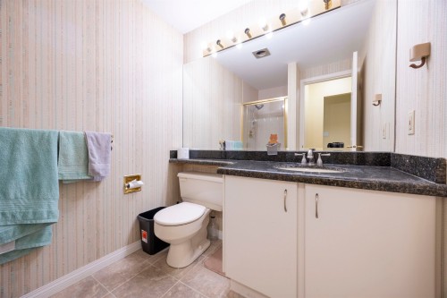 110-15300 17 Avenue, Surrey, BC 