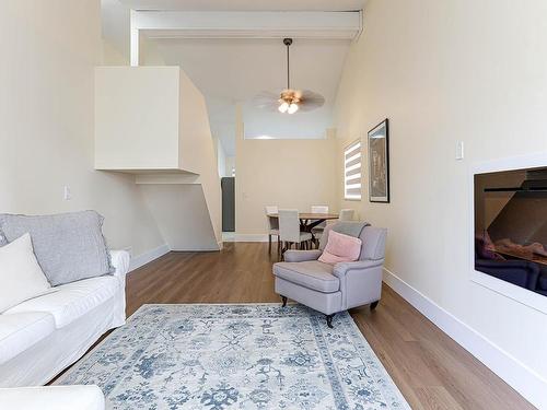 12458 76B Avenue, Surrey, BC 