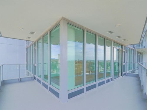 1904-9675 King George Boulevard, Surrey, BC 