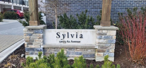 21-12073 62 Avenue  Surrey, BC V3X 0K4