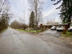 18507 28th Avenue Surrey, BC V3Z 9V2