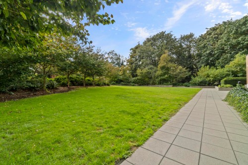 609-10777 University Drive, Surrey, BC 