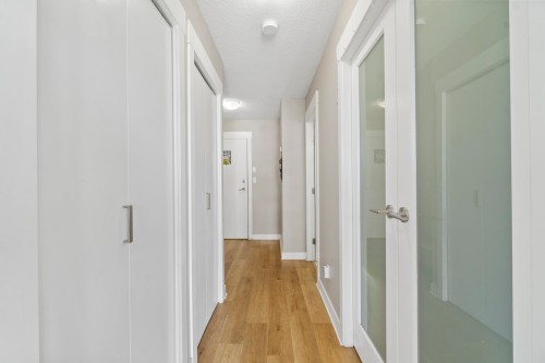 609-10777 University Drive, Surrey, BC 