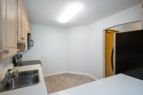 308-1220 Fir Street, White Rock, BC 