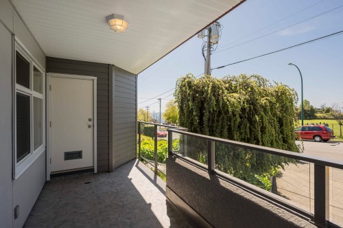 308-1220 Fir Street, White Rock, BC 