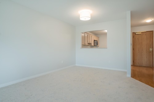 308-1220 Fir Street, White Rock, BC 