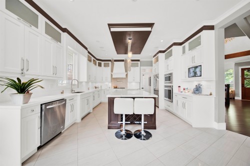 5906 139 Street, Surrey, BC 