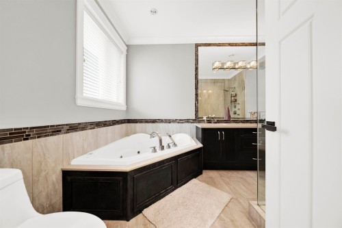 5906 139 Street, Surrey, BC 