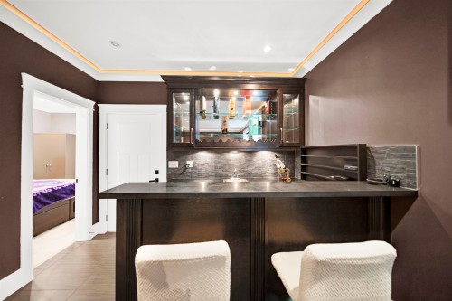 5906 139 Street, Surrey, BC 