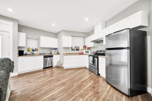 5906 139 Street, Surrey, BC 