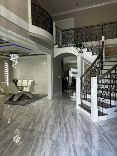 8960 150A Street, Surrey, BC 