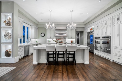 13283 56 Avenue, Surrey, BC 