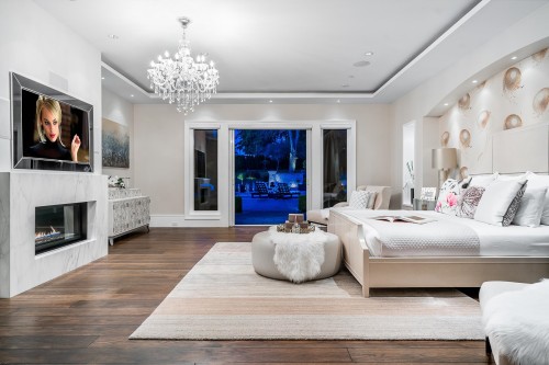 13283 56 Avenue, Surrey, BC 