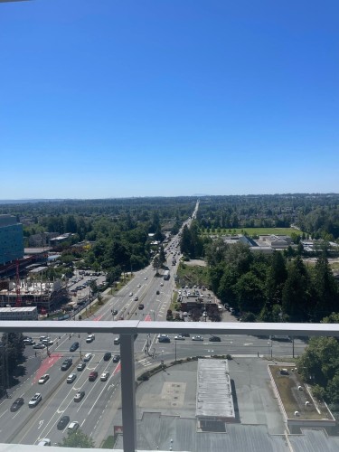 1901-9675 King George Boulevard, Surrey, BC 