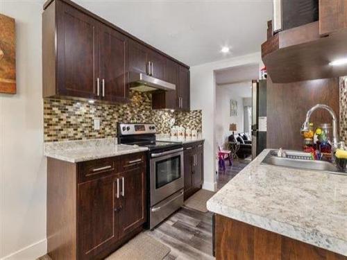 263-7493 140 Street, Surrey, BC 