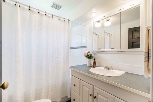 6238 256 Street, Langley, BC 