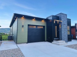 1257 Copper Road  No City Value, BC V0H 1T5