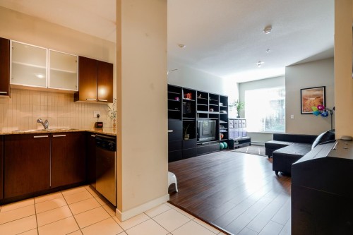 115-10499 University Drive, Surrey, BC 