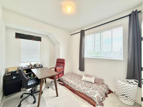 19682 75A Avenue, Langley, BC 