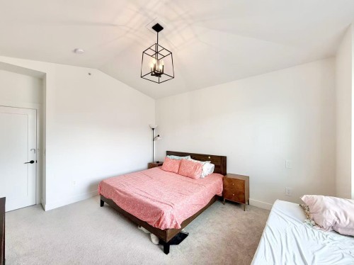 19682 75A Avenue, Langley, BC 