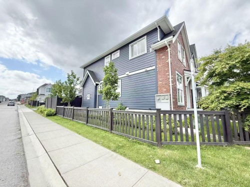 19682 75A Avenue, Langley, BC 