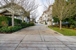 27-12040 68 Avenue  Surrey, BC V3W 1P5