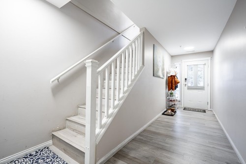 27-12040 68 Avenue, Surrey, BC 