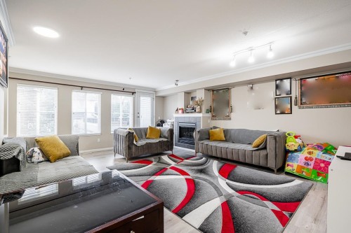 27-12040 68 Avenue, Surrey, BC 