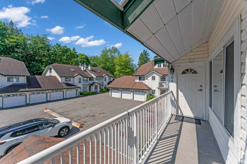 204-10308 155A Street, Surrey, BC 