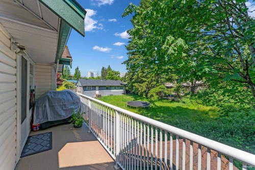 204-10308 155A Street, Surrey, BC 