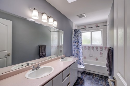 8222 Nechako Drive, Delta, BC 